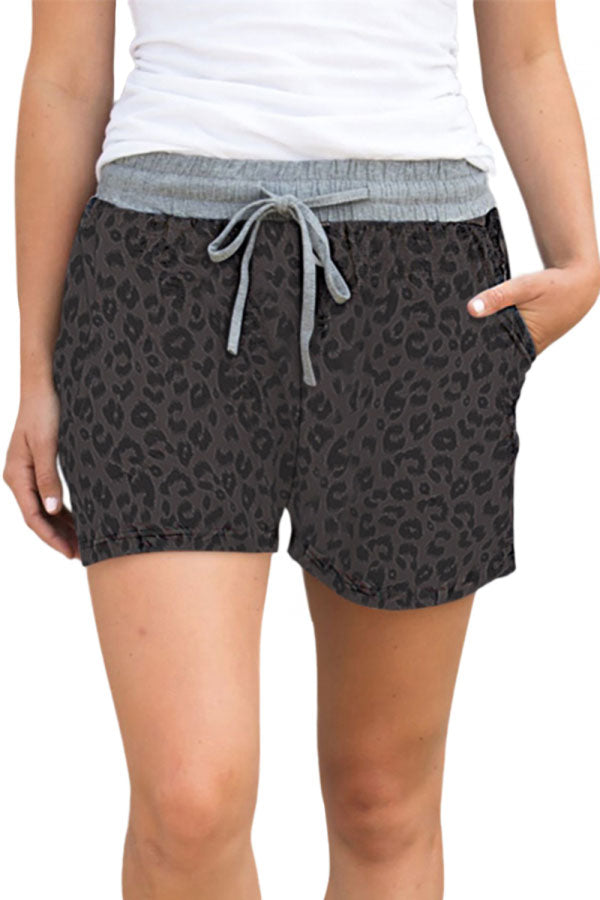 Summer Elastic Pocket Leopard Casual Shorts Black