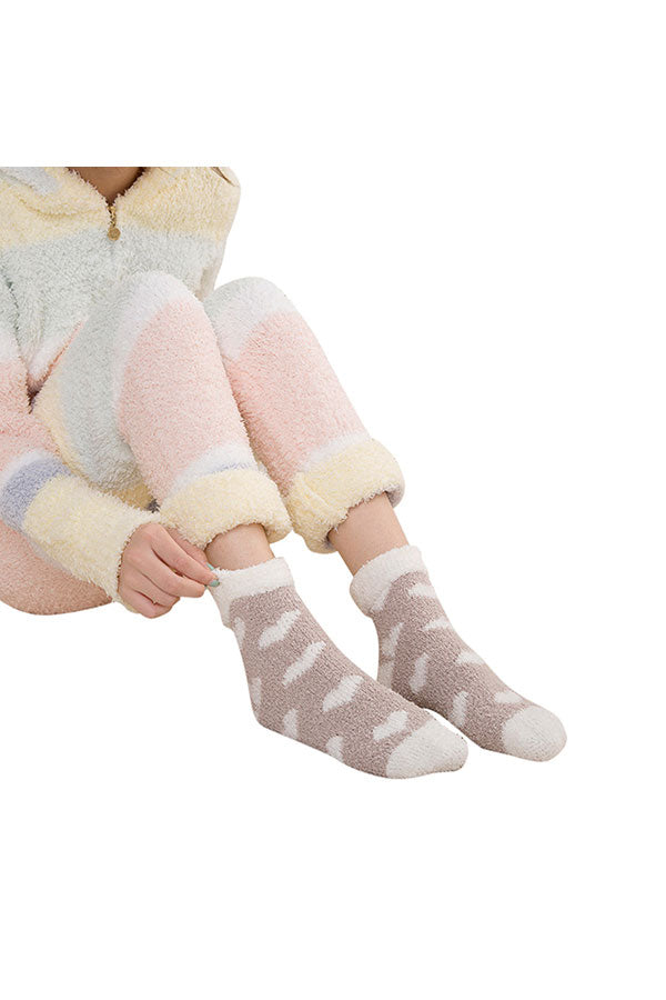 Women's Novelty Heart Print Warm Fuzzy Socks Khaki
